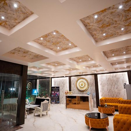 Hotel Radiance Courtyard Varanasi Ngoại thất bức ảnh