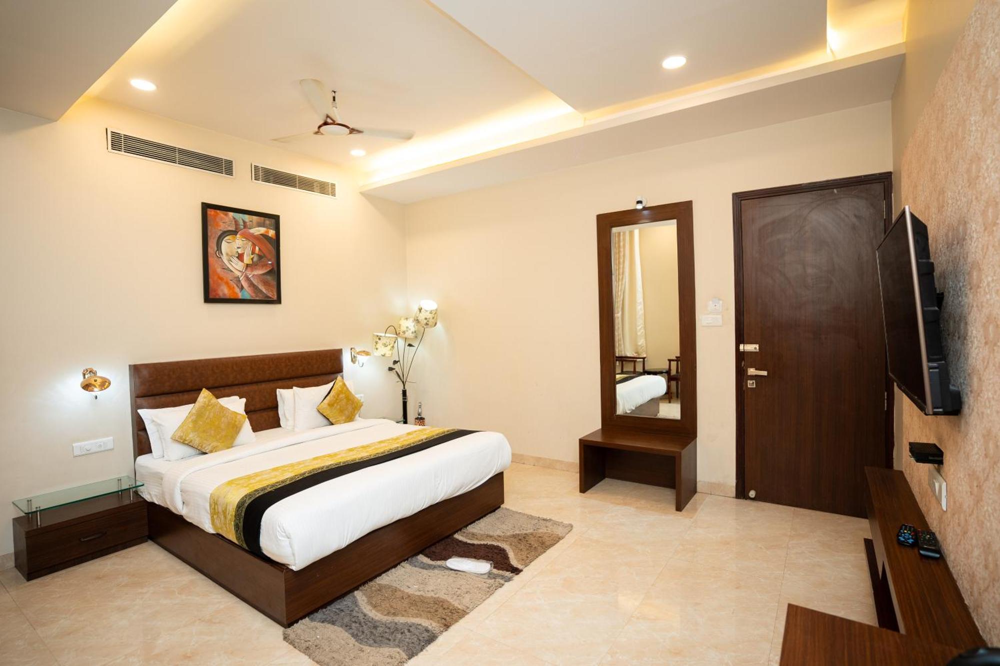 Hotel Radiance Courtyard Varanasi Ngoại thất bức ảnh