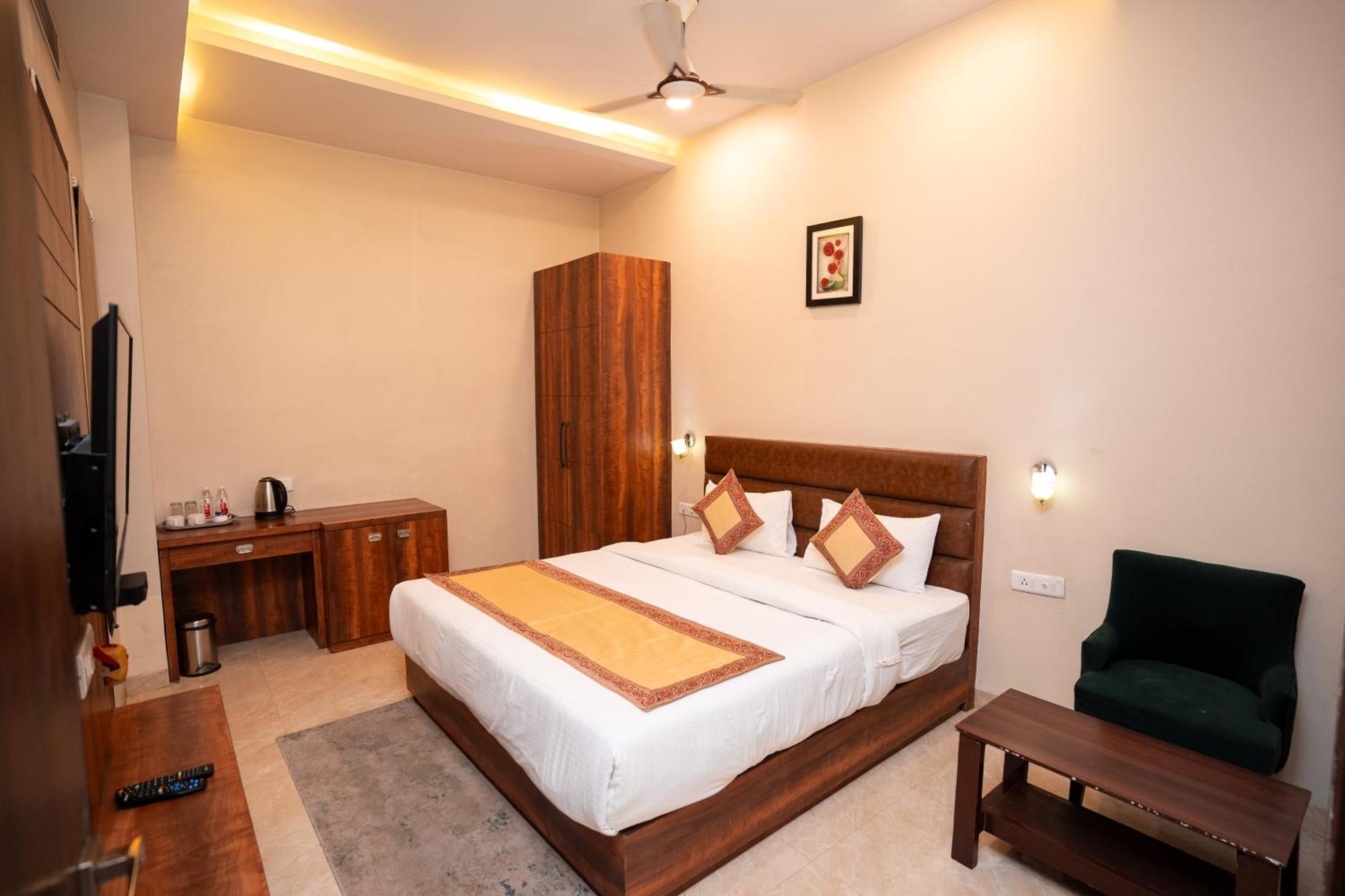 Hotel Radiance Courtyard Varanasi Ngoại thất bức ảnh