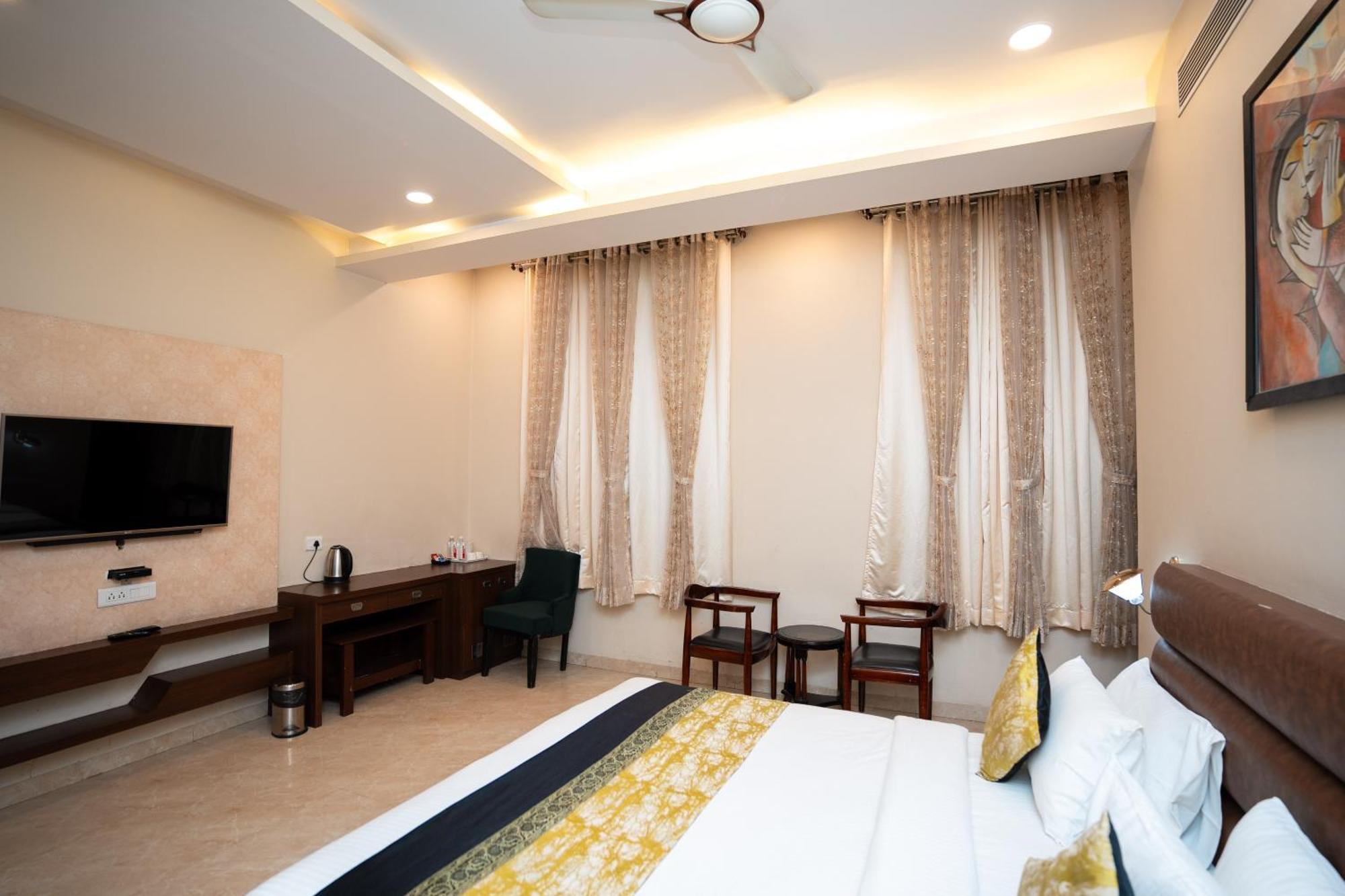 Hotel Radiance Courtyard Varanasi Ngoại thất bức ảnh