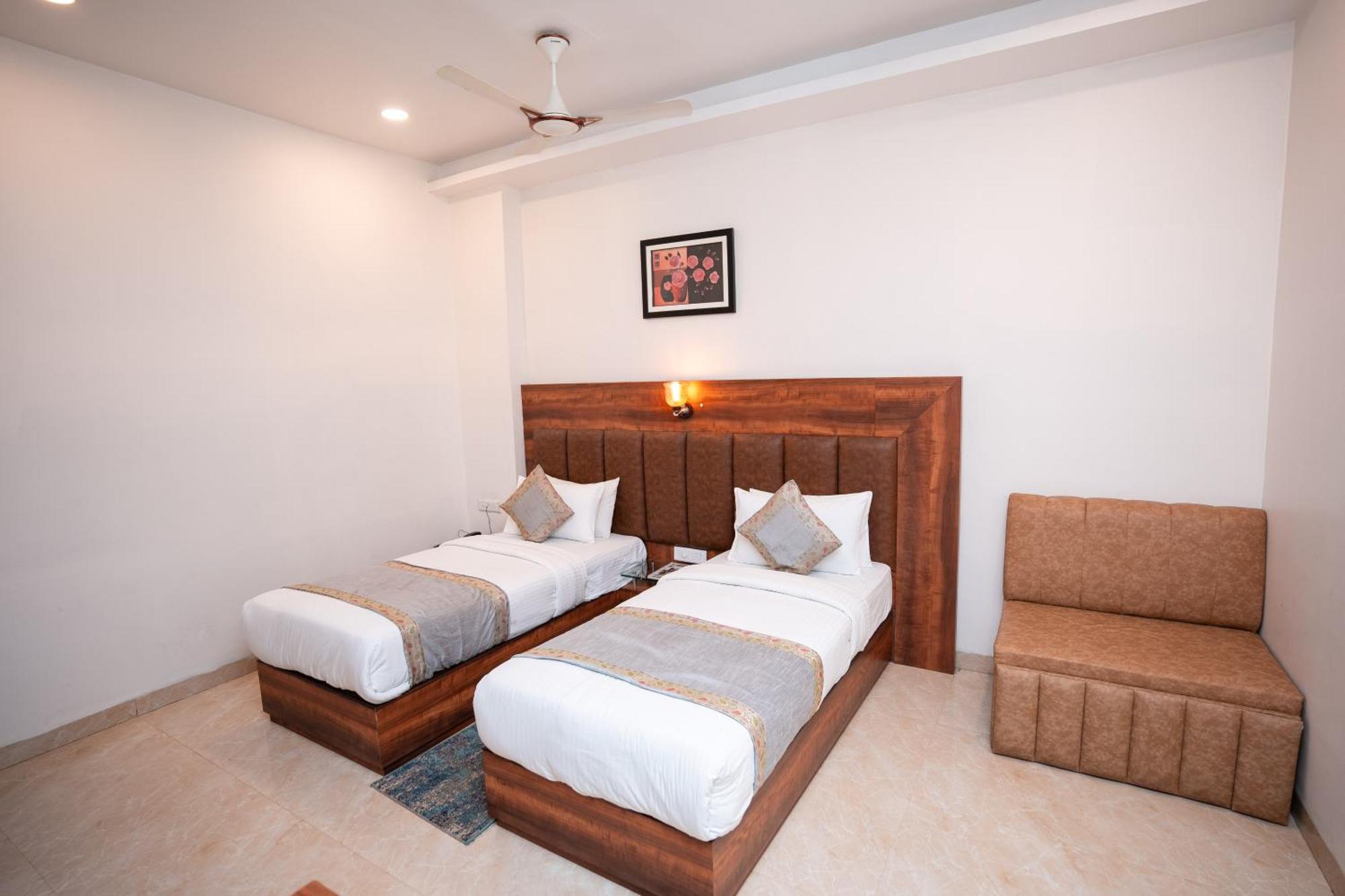 Hotel Radiance Courtyard Varanasi Ngoại thất bức ảnh